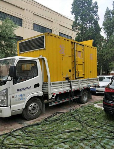 平桂发电车出租-柴油发电机组排烟系统设计要求及其考虑因素