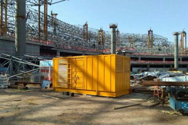 平桂发电机出租如何判断空气滤清器是否需要更换？