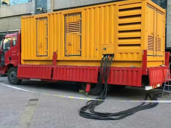 平桂如何确定水冷式机油散热器密封件的规格型号？